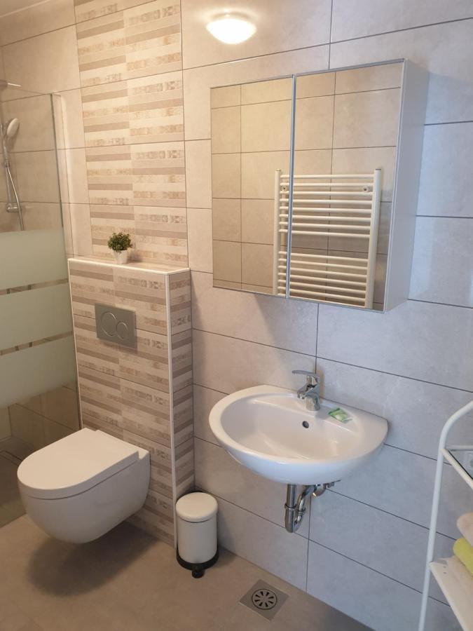 Studio Emma Ljubljana - Free Parking, Ac, Wifi Exteriör bild