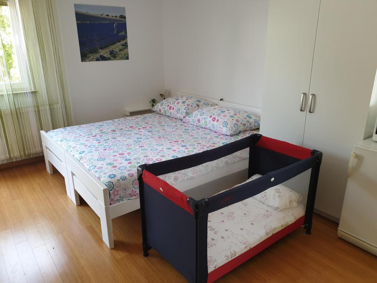 Studio Emma Ljubljana - Free Parking, Ac, Wifi Exteriör bild
